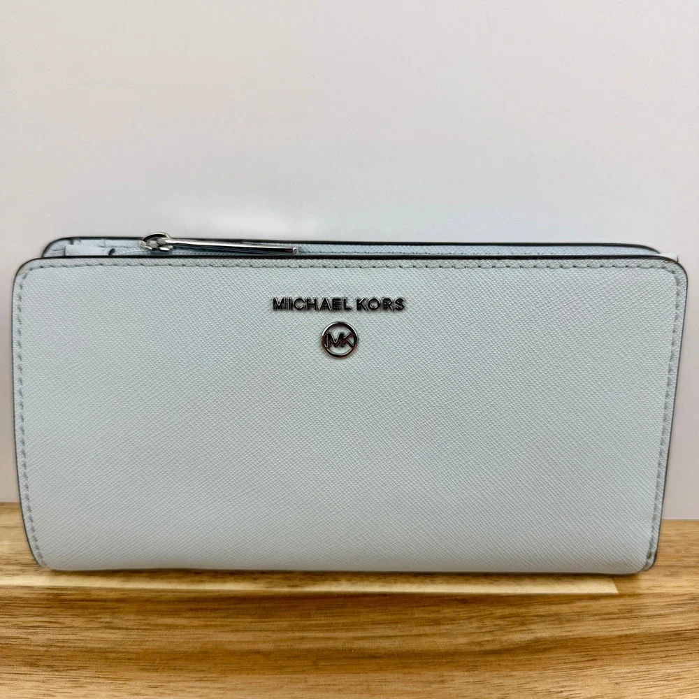 Michael Kors Jet Set Travel Slim Bifold Wallet Light Blue Saffiano Leather